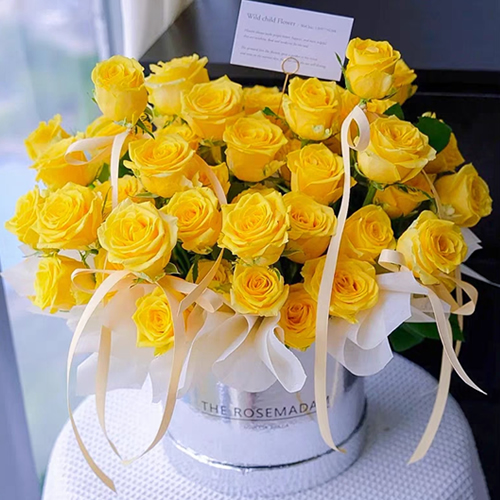 鲜花：乘风破浪 52枝黄玫瑰
