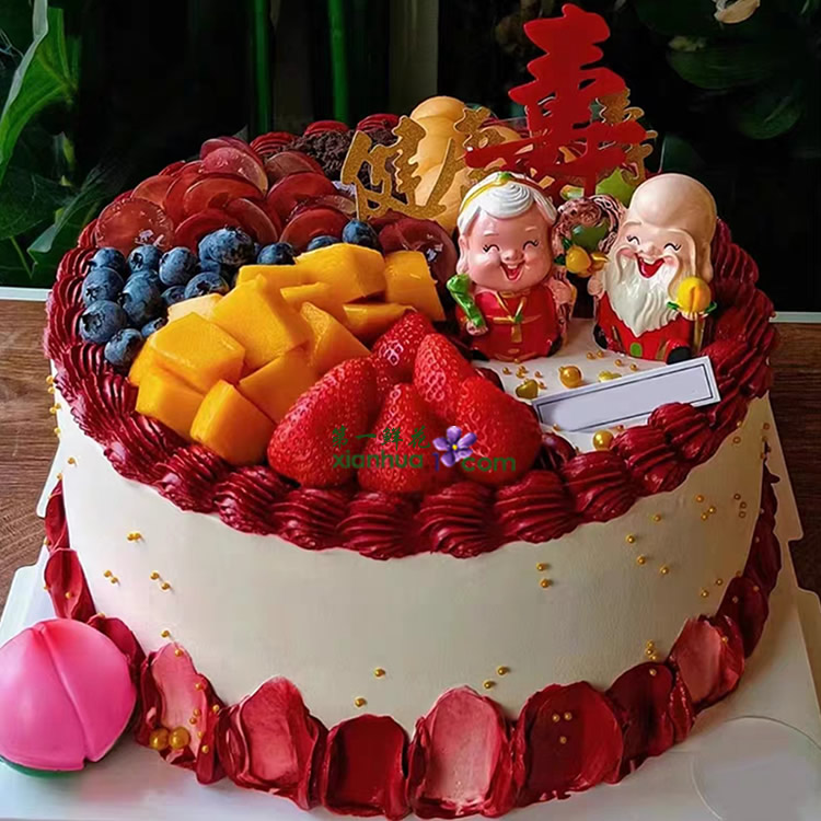 8寸圆形鲜奶水果蛋糕，时令水果、男女寿星套件装饰